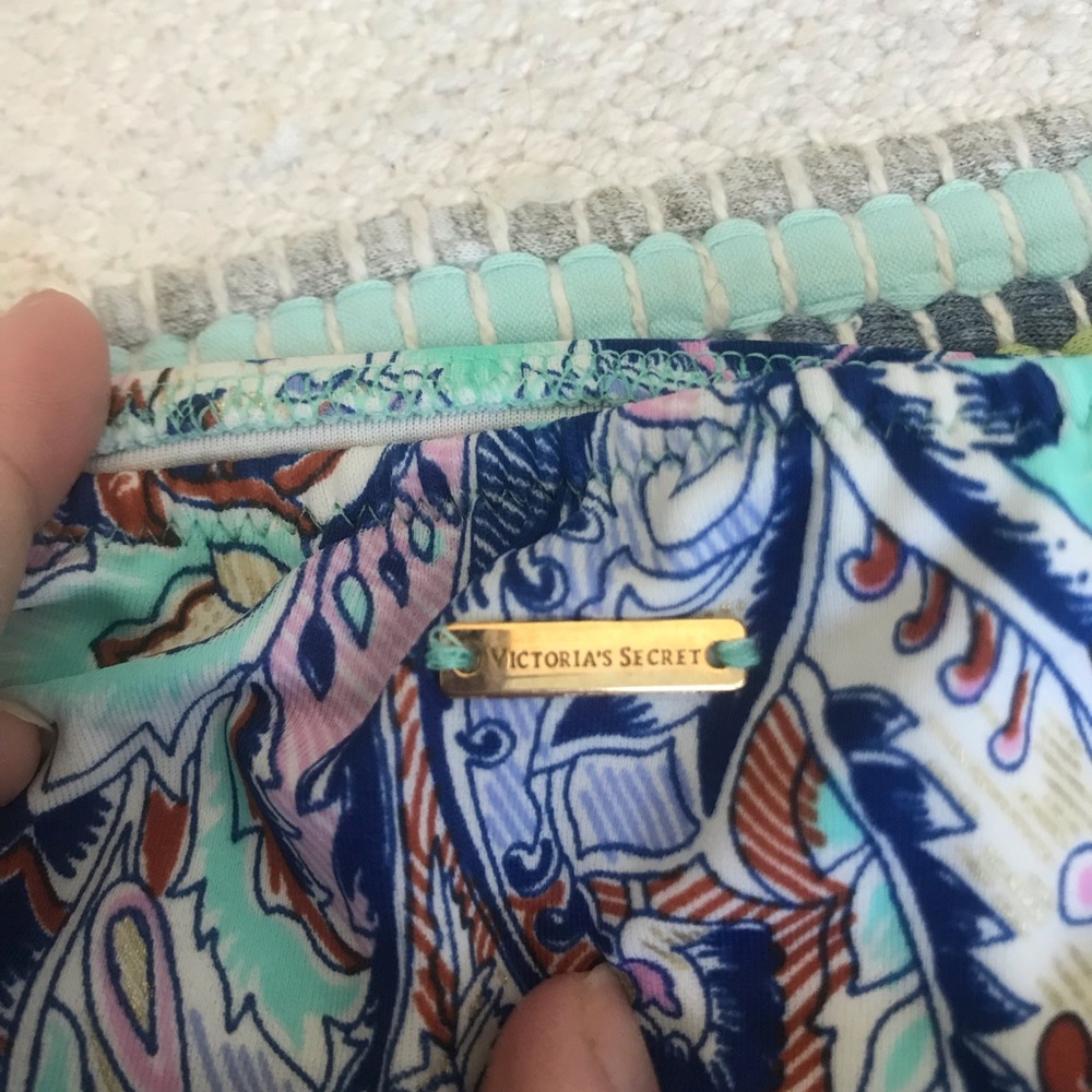 Cheeky Patterned bottoms - Picture 4 of 5